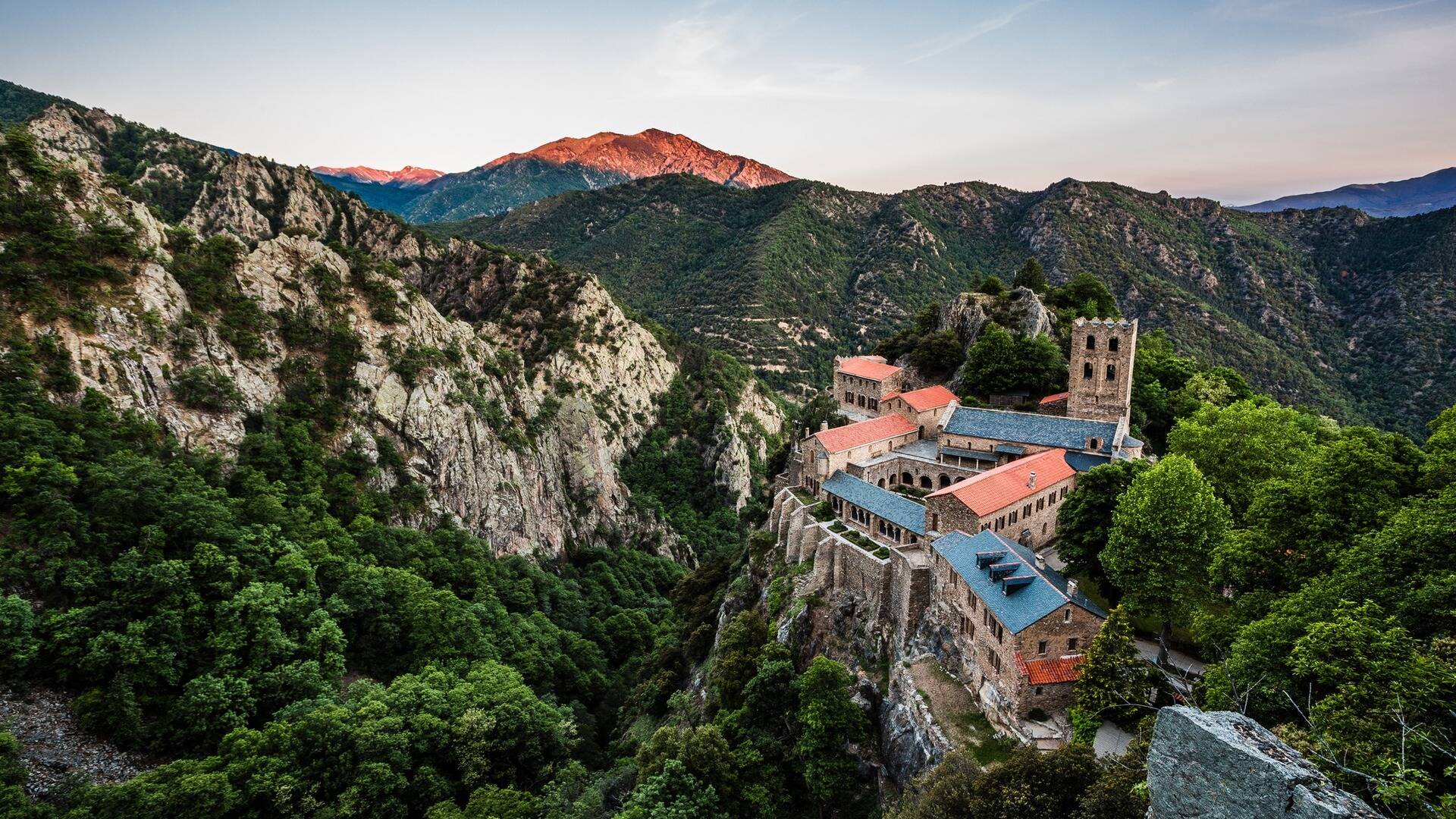 abadia de Sant Marti del Canigo ©JC MILHET